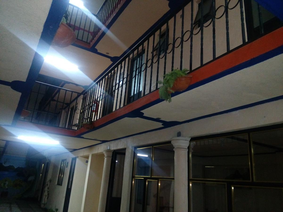 Hotel Comitan Комитан-де-Домингес Экстерьер фото